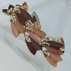 * vintage Lisner thermoset leaf leaves gold tone bracelet